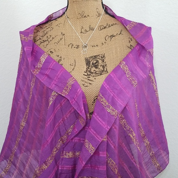 Vibrant purple magenta and metallic gold 19"x79" scarf shawl shoulder wrap - Picture 2 of 6